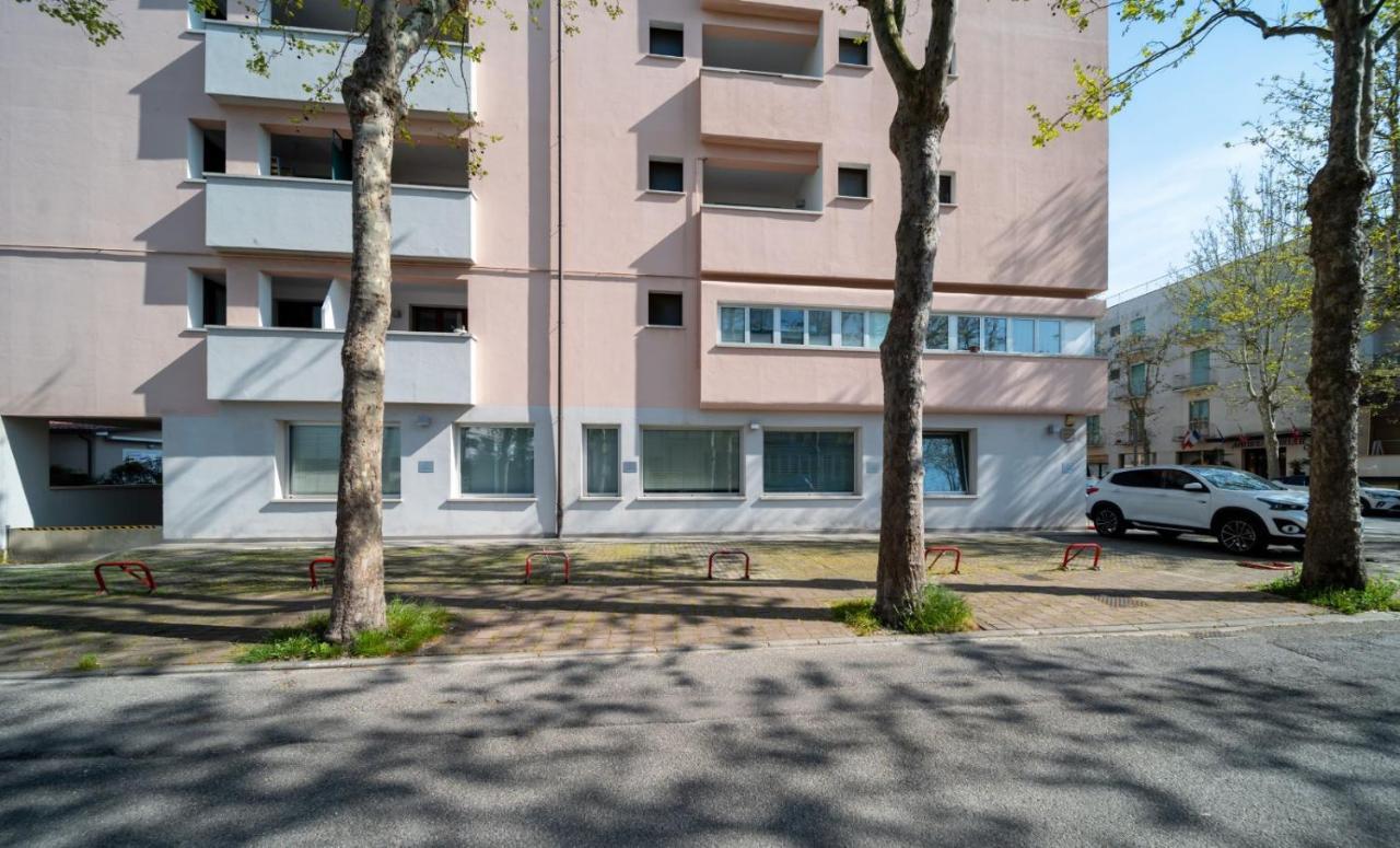 Residence Alessandra Cesenatico Eksteriør bilde